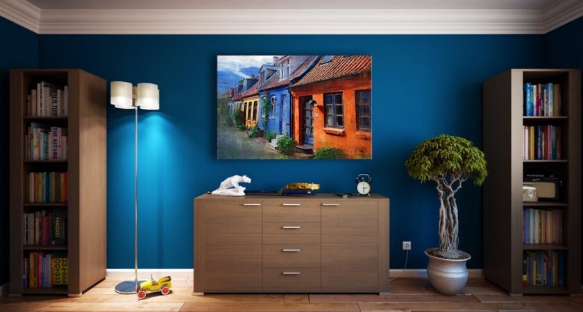 Regał Helmholtza w salonie – mebel, który elegancko tłumi bas i porządkuje akustykę